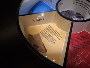 Origami at Polin Museum - Cap