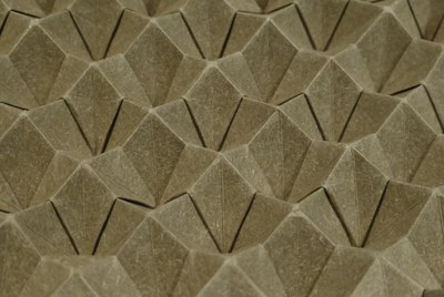 Blintzed Bird Base Corrugation (Michał Kosmulski), first designed independently as Rhododendron (Toshikazu Kawasaki)