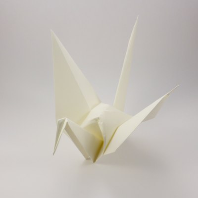 Origami tsuru (traditional crane)