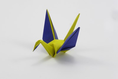 Crane with Colored Wings (Michał Kosmulski)