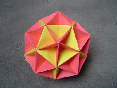 Dodecahedron with Pentagonal Pyramids… (Michał Kosmulski) from Trimodule (Nick Robinson)