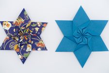 Hex Twist Star (CFW 106) comparison of patterned Washi and Tant folds