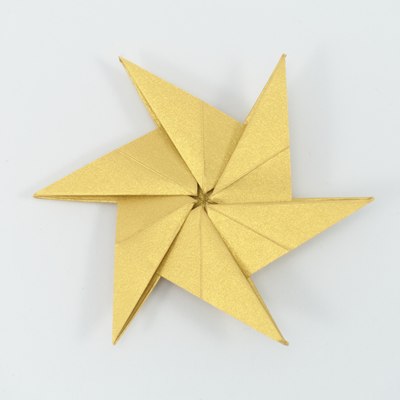 Hex Twist Star, CFW 114 (Shuzo Fujimoto), back