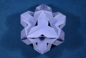 Usage example: Icosahedron with Inverted Spikes on All Faces