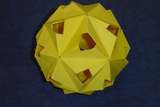 Icosahedron (Penultimate units pointing out)