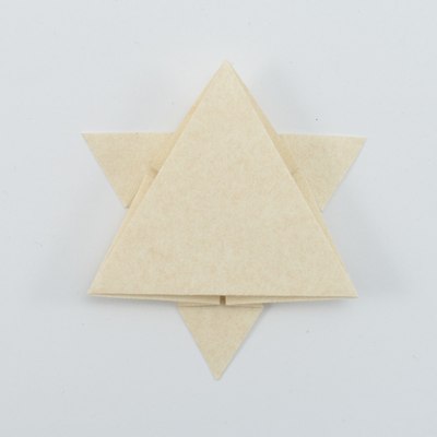 Triangle Twist Star, CFW 147 (Shuzo Fujimoto), back