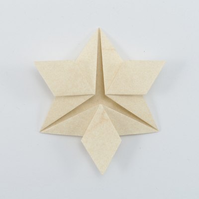 Triangle Twist Star, CFW 147 (Shuzo Fujimoto), front
