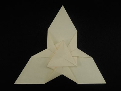 Triangle Twist Star, CFW 180 (Shuzo Fujimoto), back